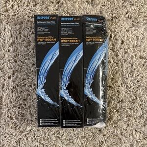 Refrigerator Water Filter - Black